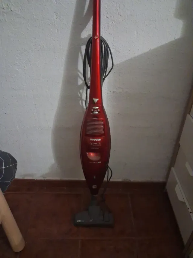 Aspiradora Hoover Acienta Roja