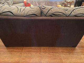 Dos sofás 3 por 2 beige y marrón