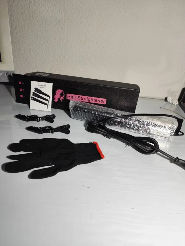 Plancha de pelo sin estrenar