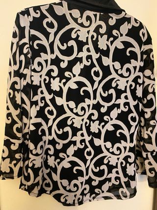 Camisa BEREL negra con estampado blanco