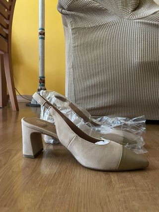 Zapatos Milao Beige y Marrón Talla 38