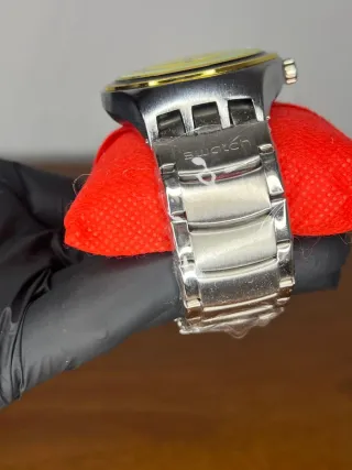 Reloj Sh Hombre Dorado y Plateado