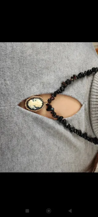 Collana pendente vintage resina