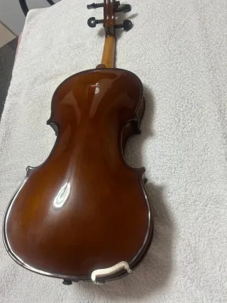 Violín marca Cremona