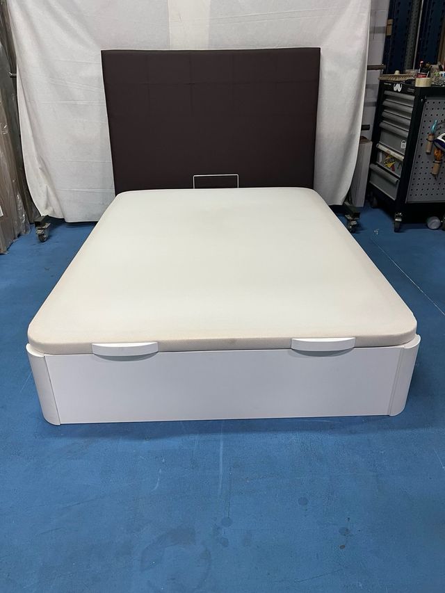 Canapé abatibile e materasso visco 150x190