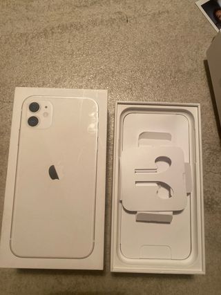 iPhone 11 64GB Scatola Completa