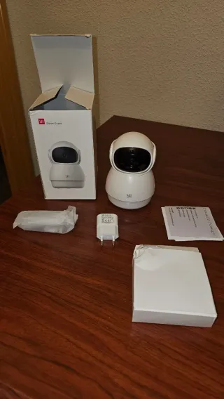 Cámara Vigilancia wifi YI Dome Guard Giratoria