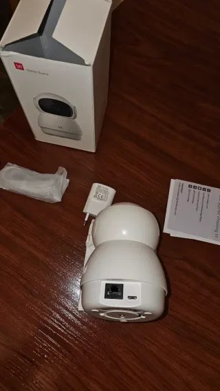 Cámara Vigilancia wifi YI Dome Guard Giratoria