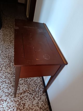 Macchina per cucire Singer 700/720 con mobile