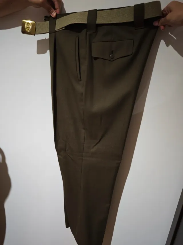 Traje bonito ejercito