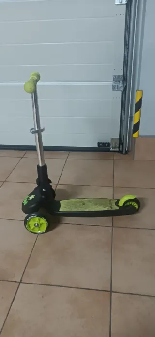 Patinete Tijuana infantil 3 ruedas verde