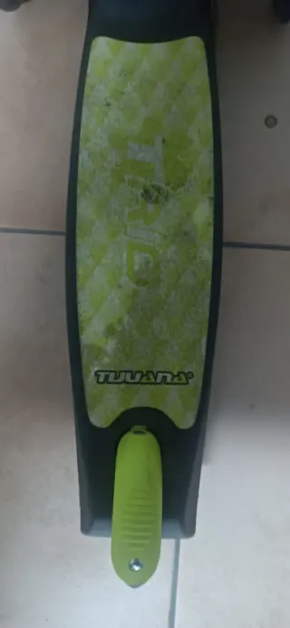 Patinete Tijuana infantil 3 ruedas verde