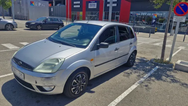 Ford Fiesta 2004