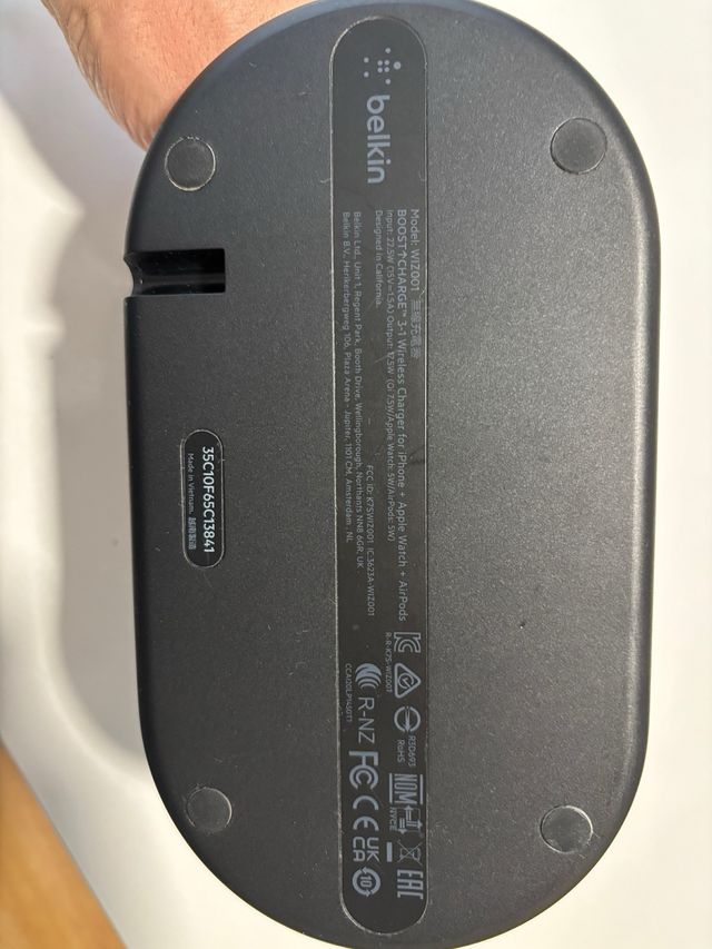 Caricatore Belkin per iPhone, AirPods, Watch