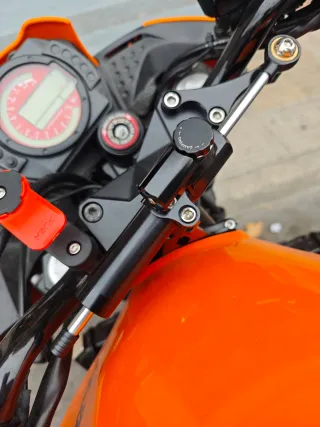 Estabilizador Dirección Kawasaki Z750/R 04-06