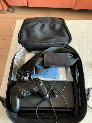 Consola PS4 + mando + FIFA 25 disco