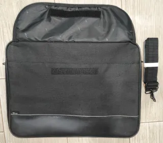 Maletín Trust para portátil hasta 16"