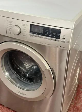 Lavadora Siemens iQdrive 8kg en inox