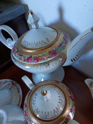 Servizio da tè in porcellana Jlmenau 1777