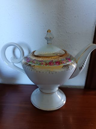 Servizio da tè in porcellana Jlmenau 1777