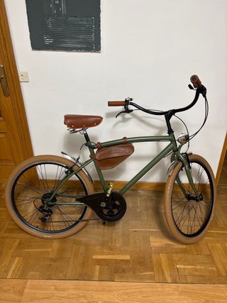 Bicicleta estilo vintage verde