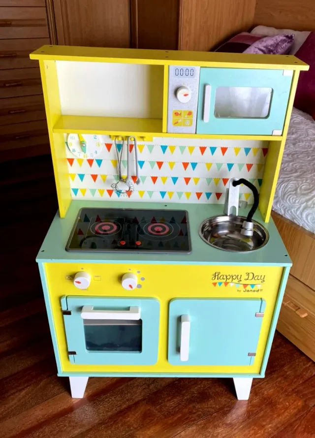 Cocina de madera de juguete Happy Day