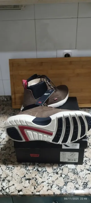 Botas Levi's Alpine Marrón Talla 41 Alpine dark