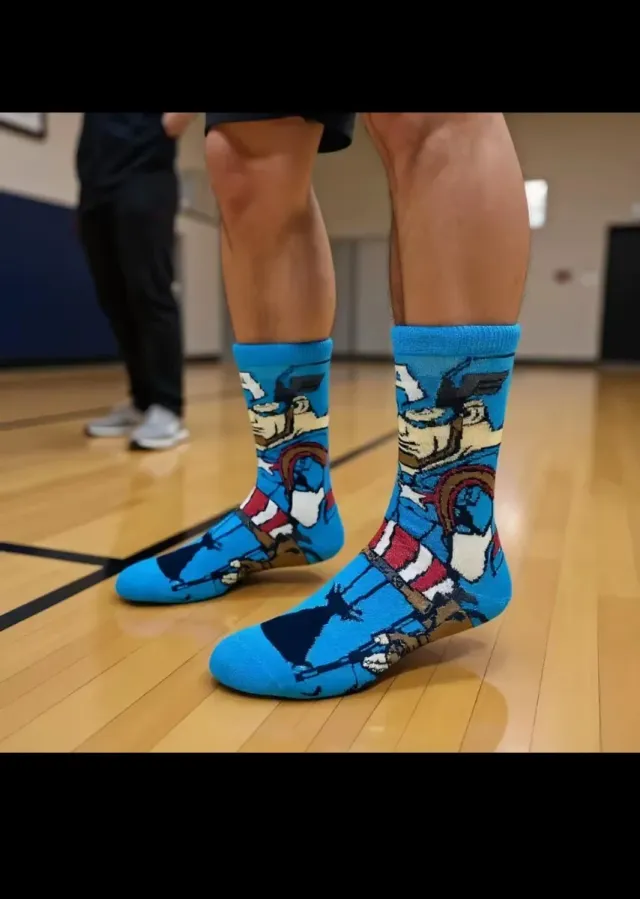 Calcetines Vengadores y Baby Yoda Talla Única