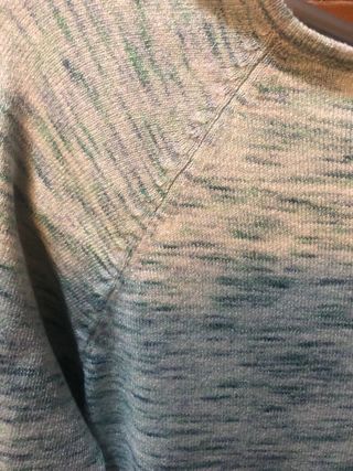 Jersey fino jaspeado azul y verde Talla L-XL