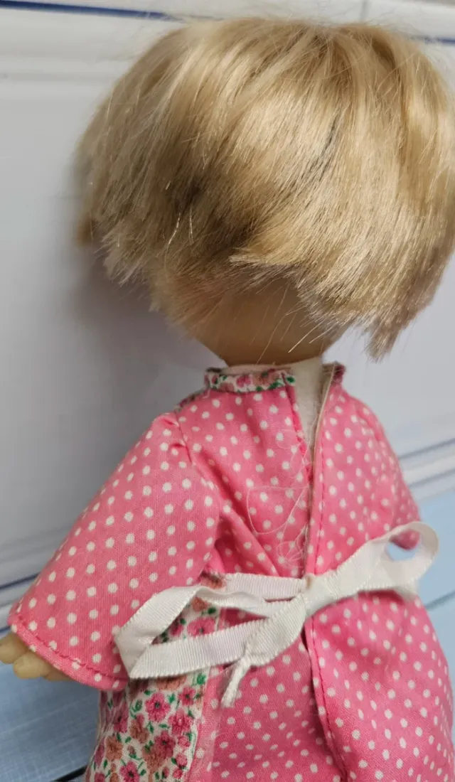 Muñeca May de Famosa 