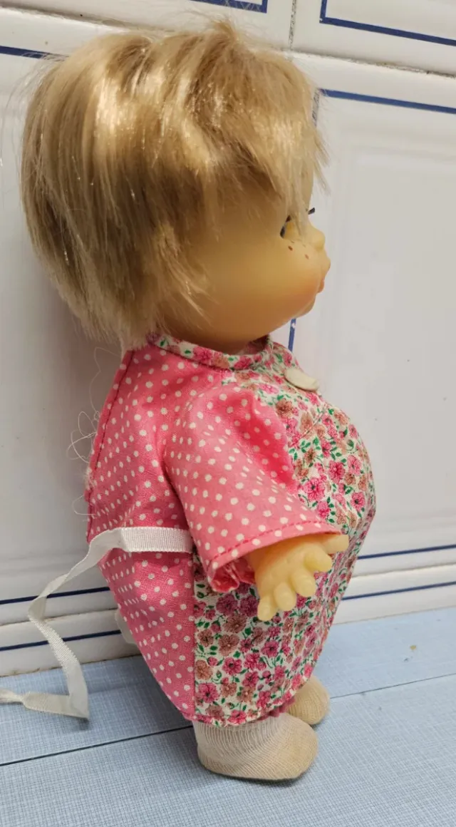 Muñeca May de Famosa 