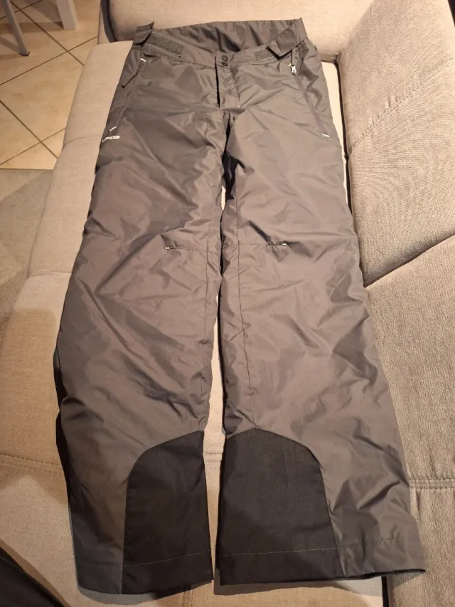 Pantaloni da neve grigi