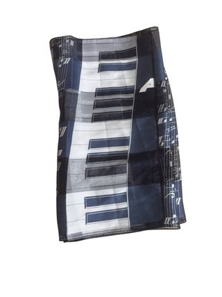 Pañuelo foulard notas musicales y piano