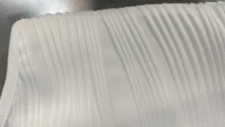 Vestido blanco sin mangas para evento