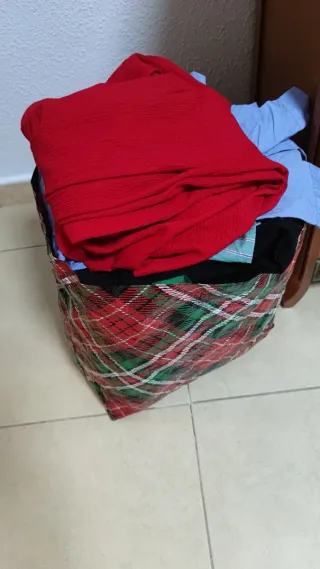 Lote 6kg Ropa Mujer Tallas S/M Nueva