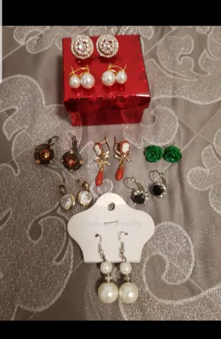 Lote de pendientes variados