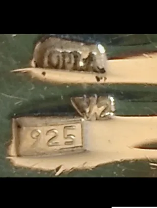 Preciosa pulsera esclava italiana. Plata de Ley