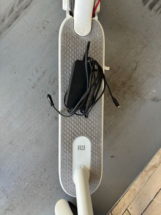 Patinete Xiaomi Mi Electric Scooter 365