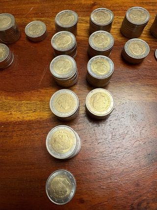 Lote 206 Monedas 2€ España (de año)