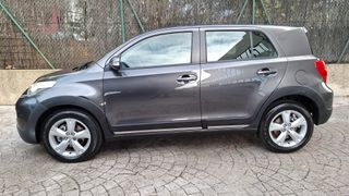 Toyota Urban Cruiser 2010