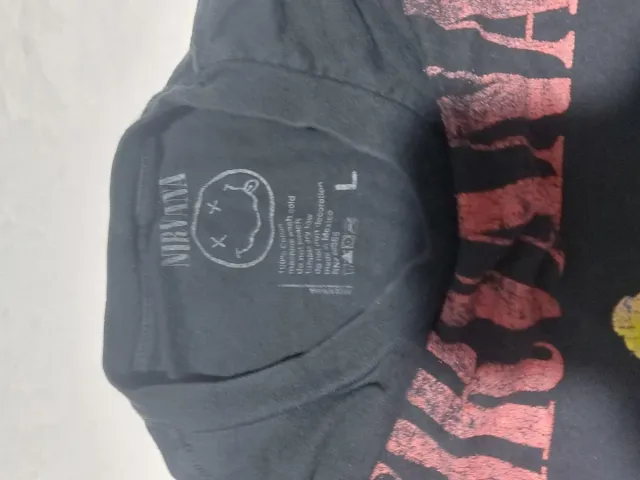 T-shirt Nirvana Vintage Tamanho L Preta