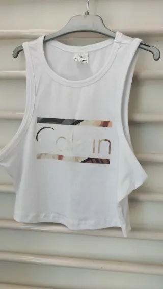 Camiseta Calvin Klein Crop Top Talla S