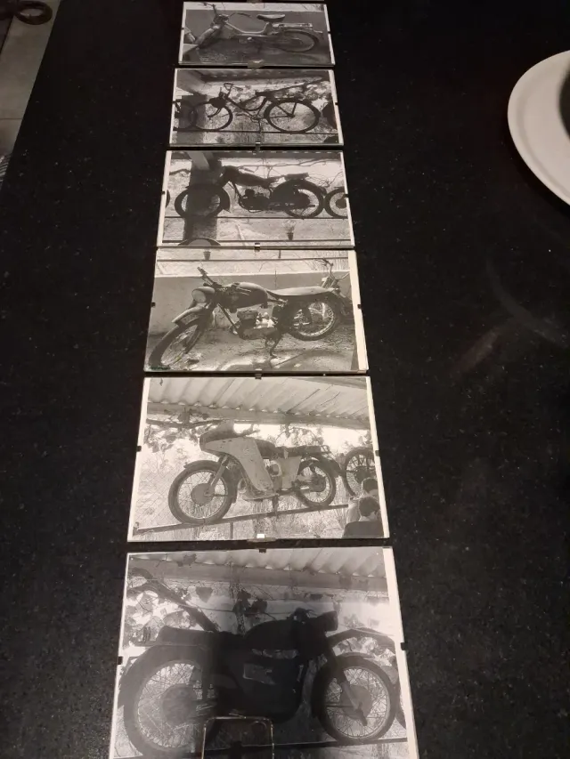 Mini cuadros de motos antiguas