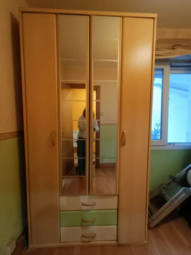 Armario 4 puertas con espejos y cajones