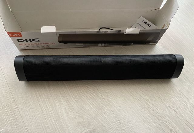 ALTAVOZ BARRA DE SONIDO PORTATIL
DHG E265