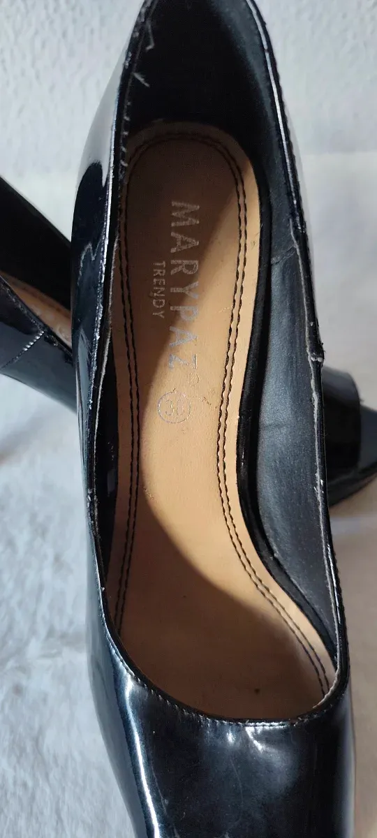 Sapatos de salto Marypaz pretos tamanho 38