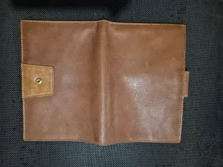 Portadocumentos piel marrón con cierre