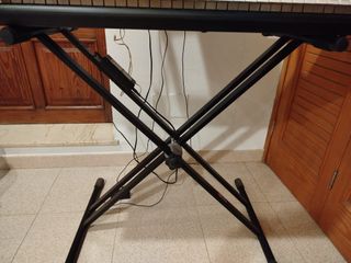 Tastiere Digitali Yamaha PSR-S650 + Supporto