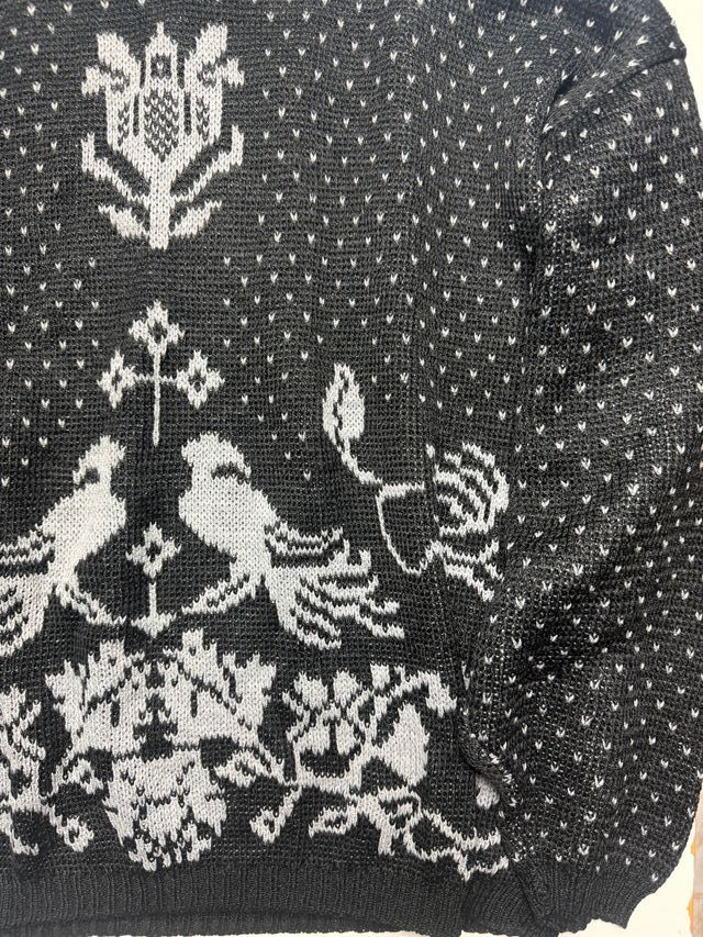 Suéter Vintage Pájaros y Flores