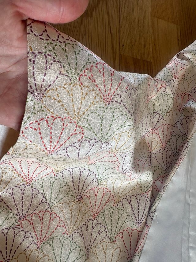 Haori Kimono sedamulticolor con diseño de abanicos